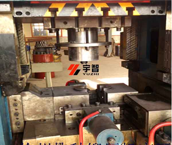 鍛造模具細節(jié)圖