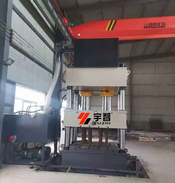 500噸三梁四柱拉伸液壓機(jī)