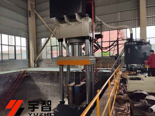 液壓機(jī)廠家裝配現(xiàn)場圖