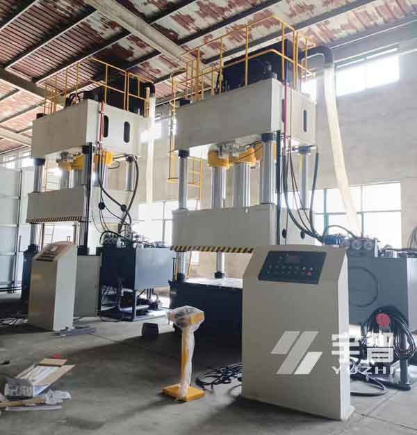 630噸1200噸四柱液壓機(jī)